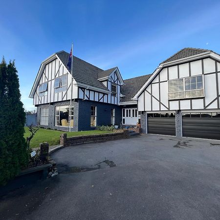 Tudor Manor Bed & Breakfast Paraparaumu Εξωτερικό φωτογραφία