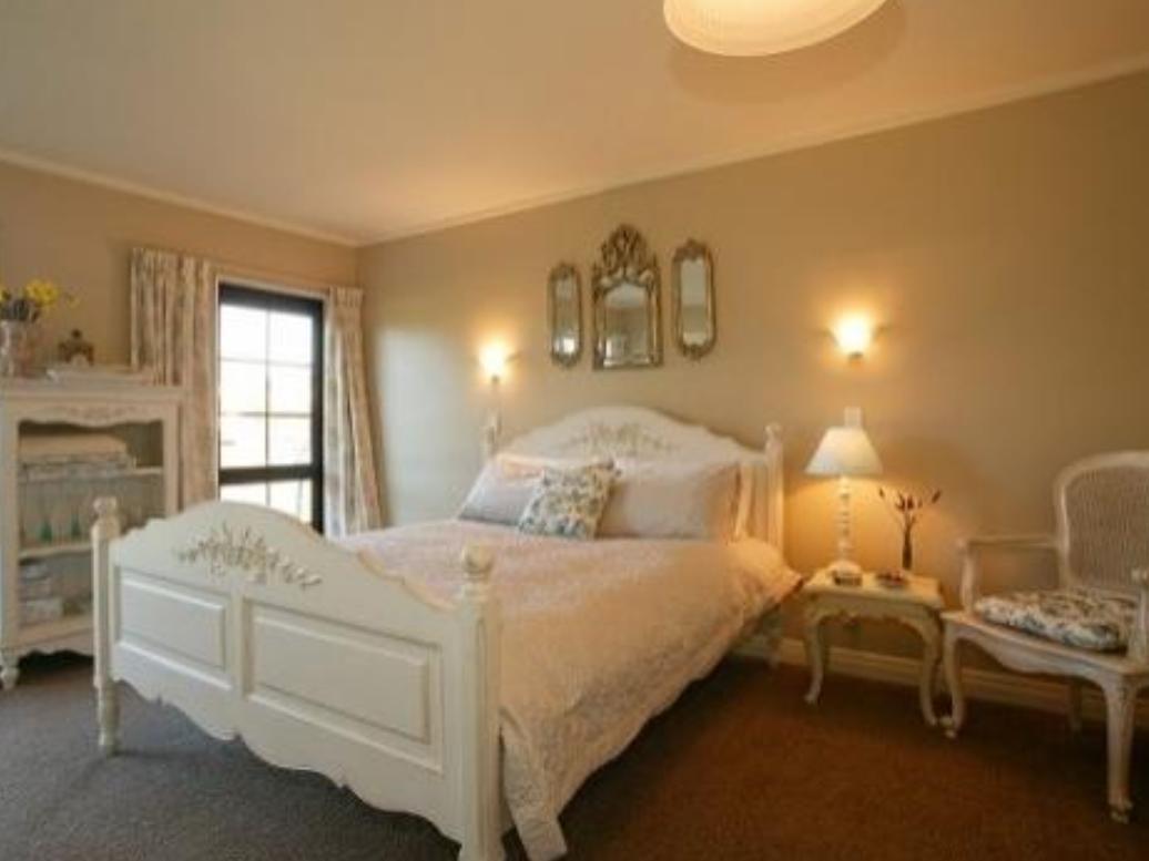 Tudor Manor Bed & Breakfast Paraparaumu Εξωτερικό φωτογραφία